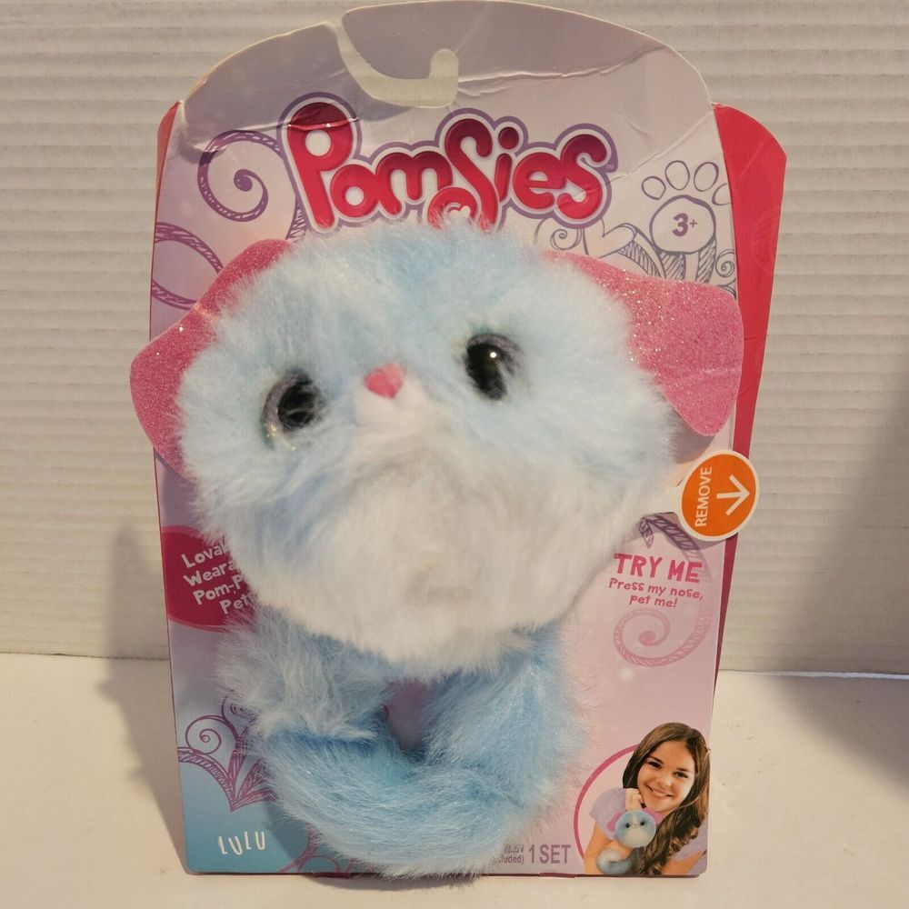 NEW! Skyrocket Pomsies Exclusive Puppy "LULU" Interactive Wearable Pom-Pom Pet